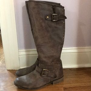 Tall Zip up Boots